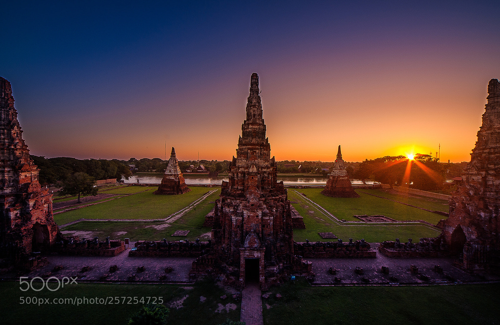 Nikon D700 sample photo. Sunrise at ayttaya historical photography