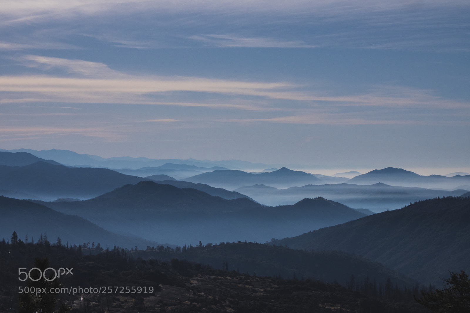 Panasonic Lumix DC-GH5 sample photo. Mountains in mist photography