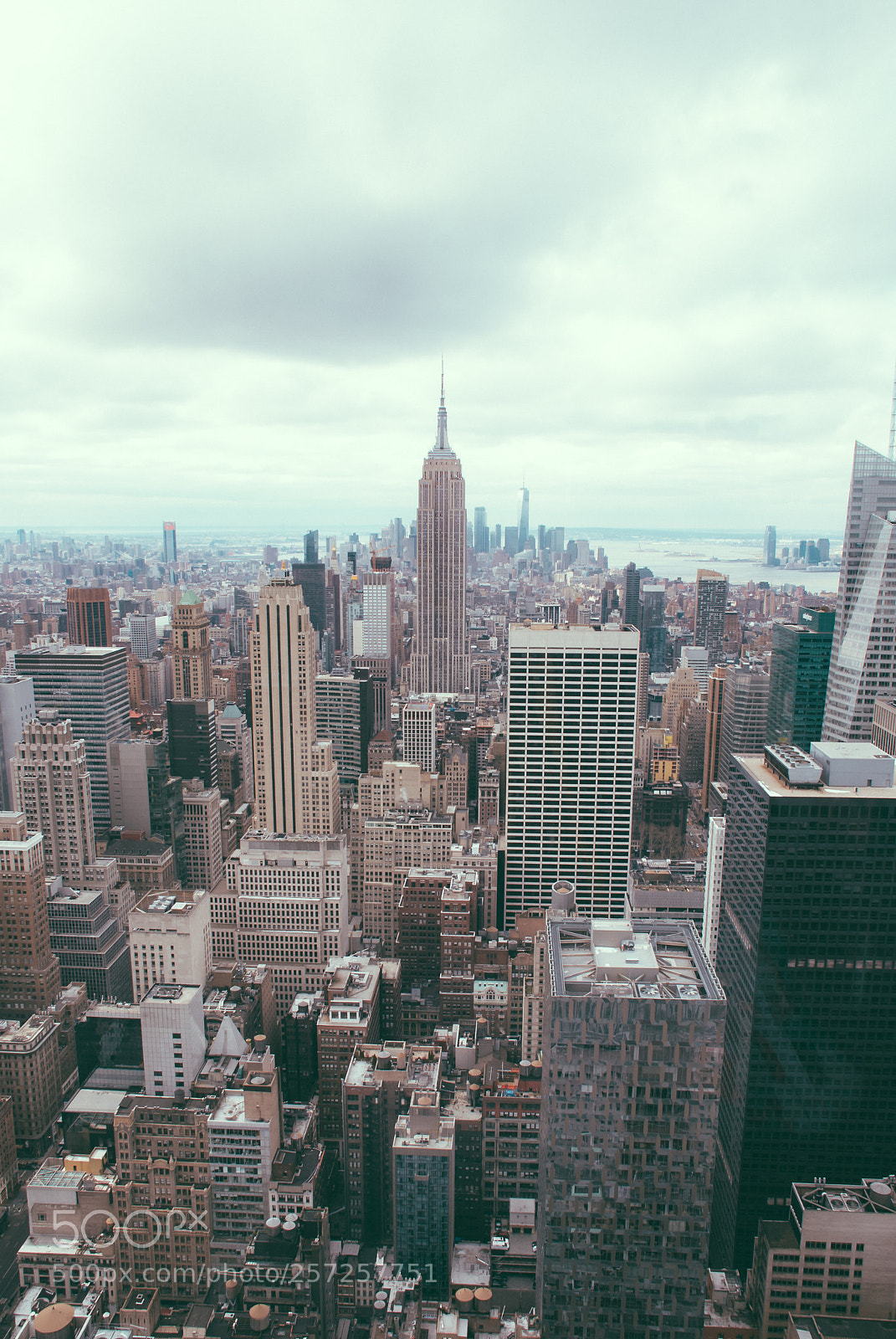 Nikon D80 sample photo. Top of the rock photography