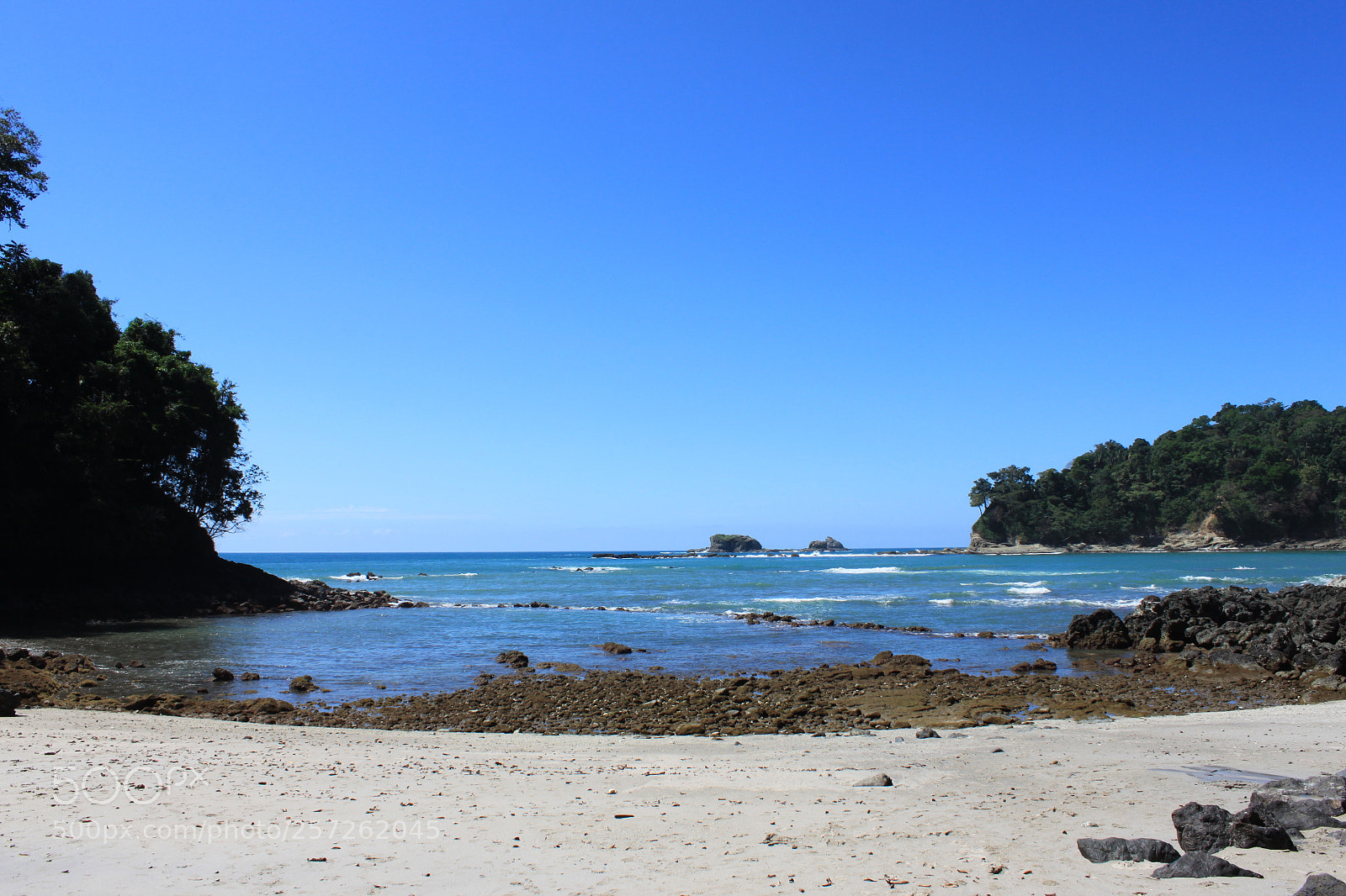 Canon EF-S 18-55mm F3.5-5.6 IS sample photo. Beach photography