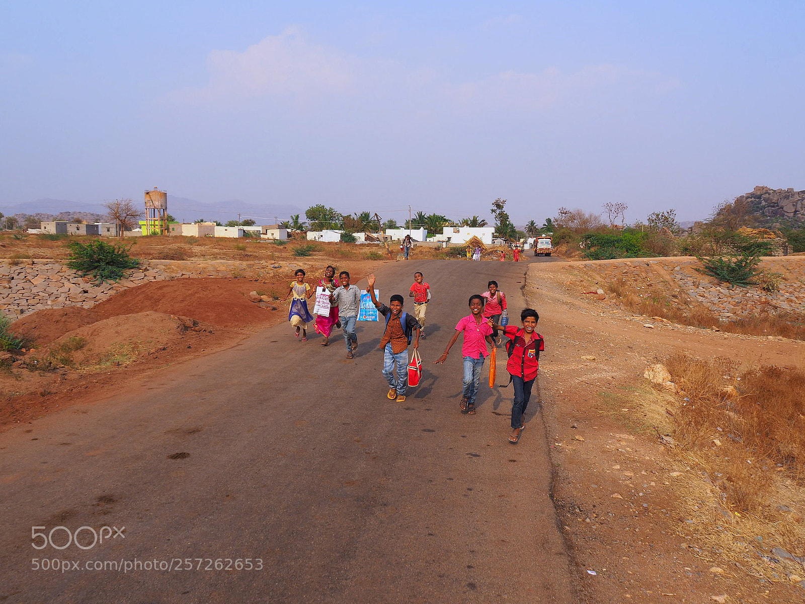 Olympus OM-D E-M10 II sample photo. Kids chasing photography