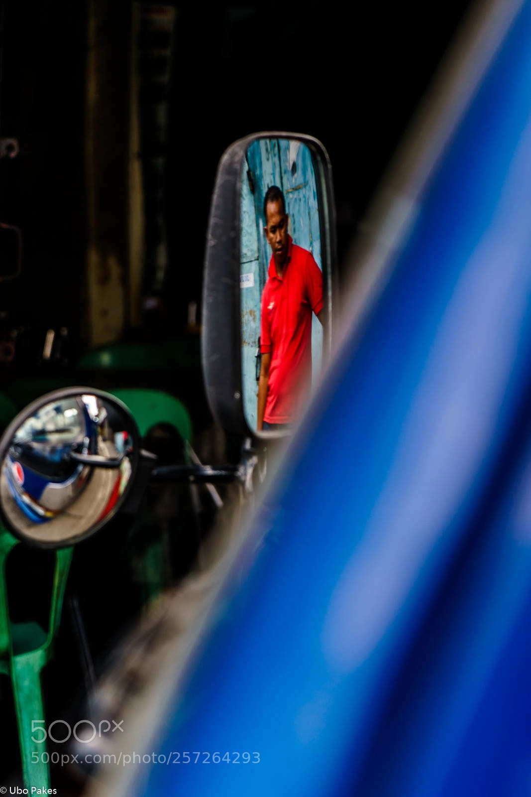 Sony a6300 sample photo. Mirror photography