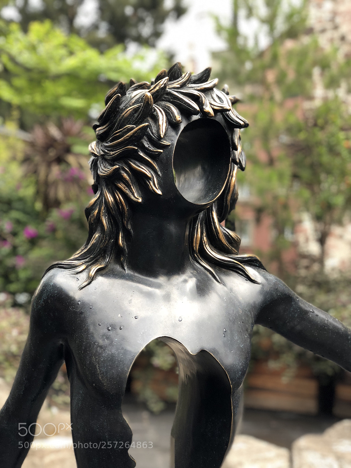 Apple iPhone X sample photo. El vacío  photography