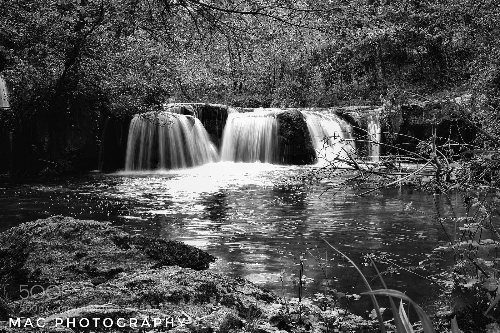 Fujifilm X-T10 sample photo. Waterfall exp photography