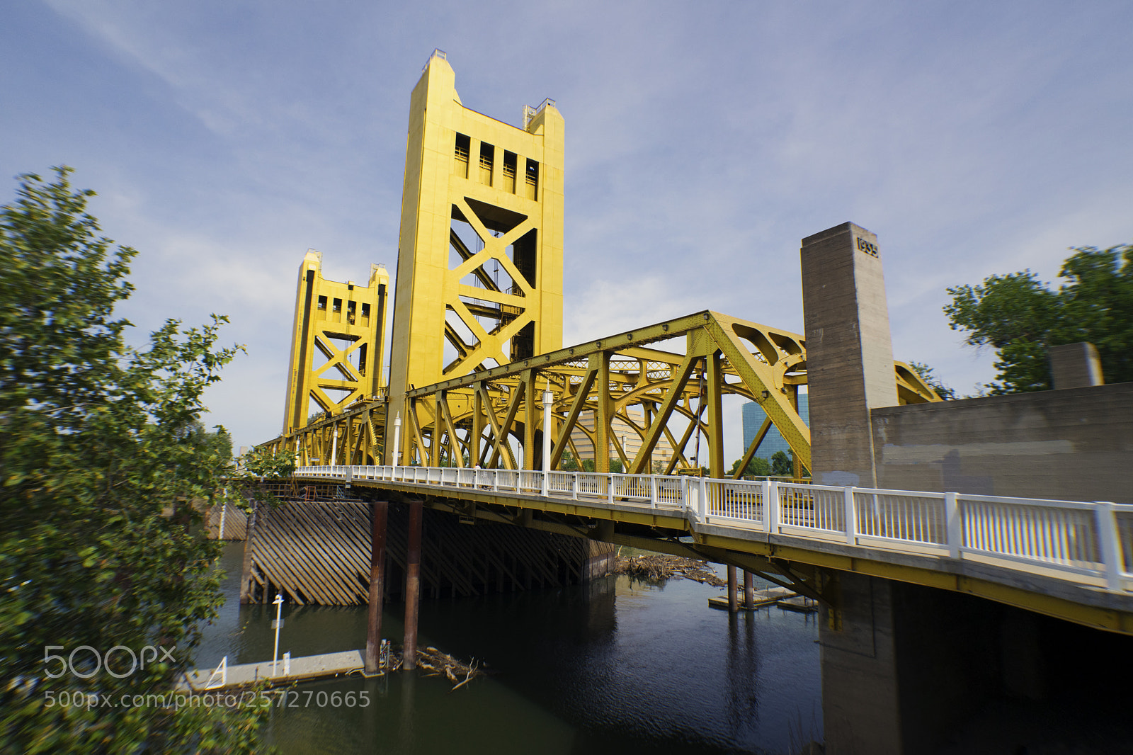 Sony a7 II sample photo. Sony 3875 bridge spring photography