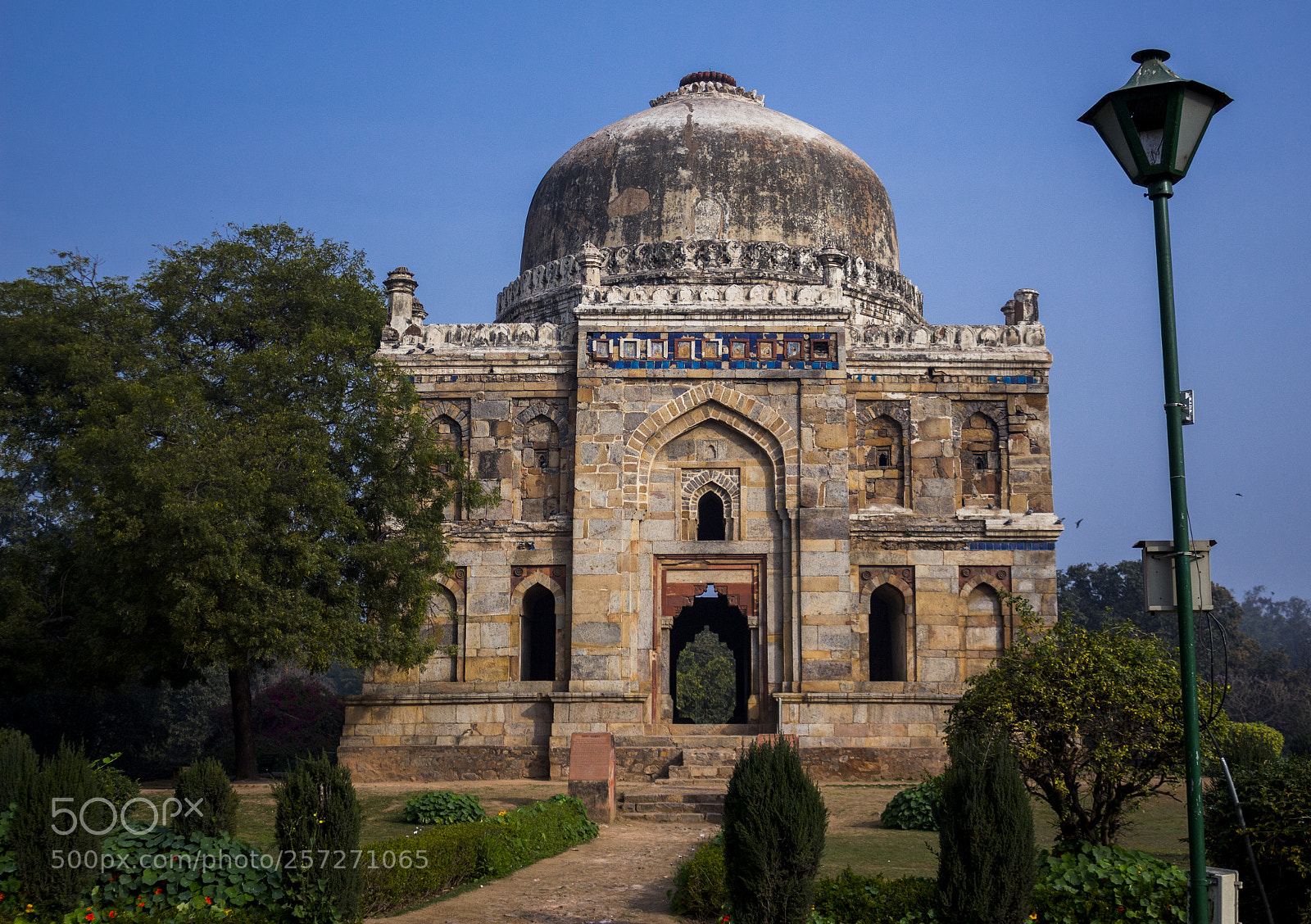 Canon EOS 700D (EOS Rebel T5i / EOS Kiss X7i) sample photo. Shish gumbad photography