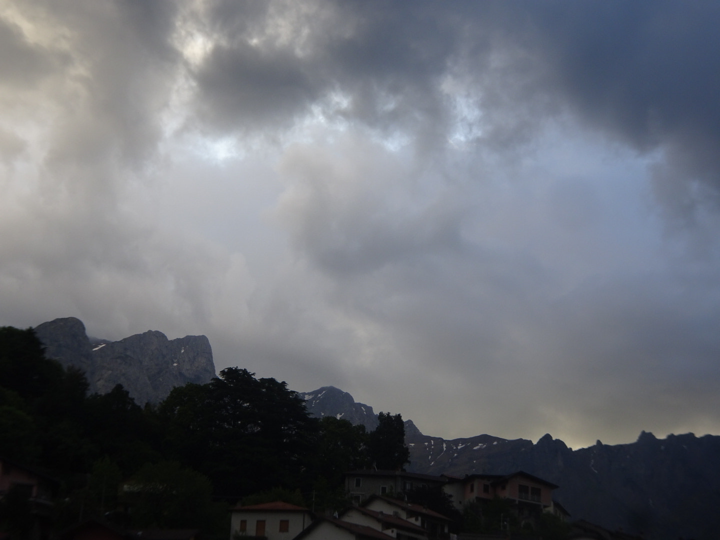 Sony Cyber-shot DSC-HX80 sample photo