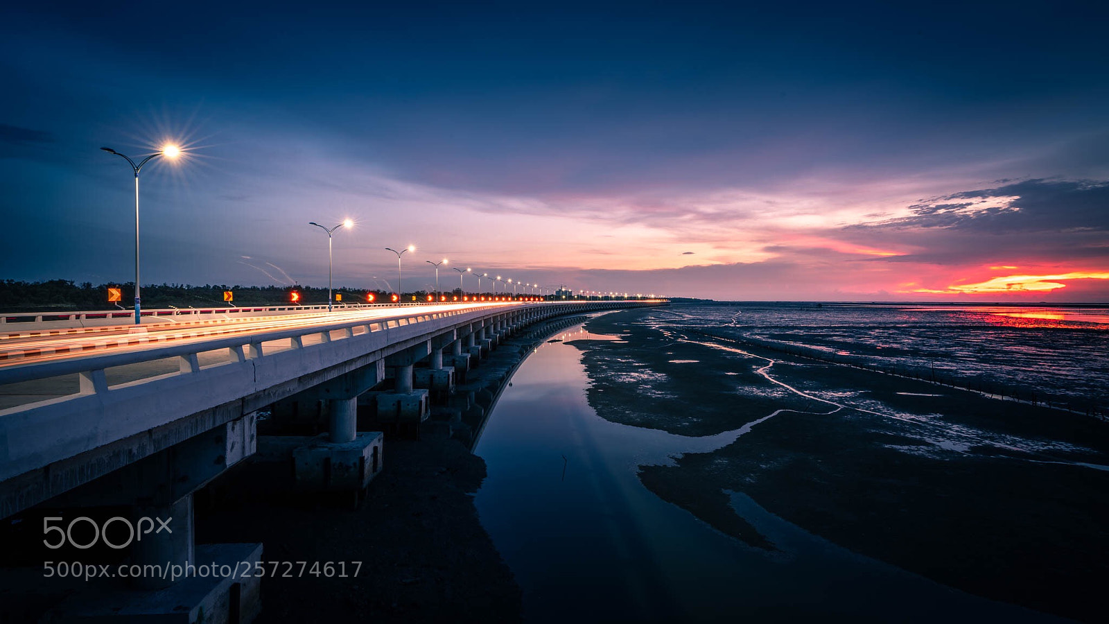 Sony a7 III sample photo. The blue hour photography