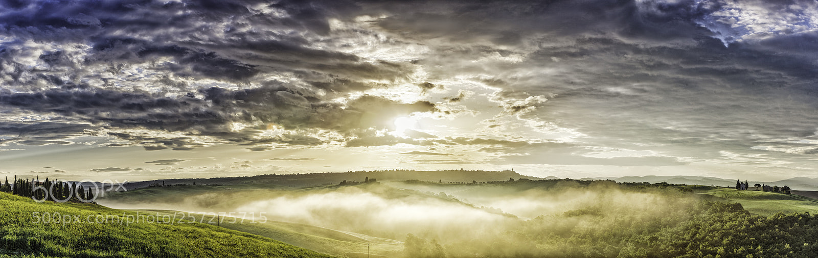 Canon EOS 5D Mark IV sample photo. Sunrise and fog in photography