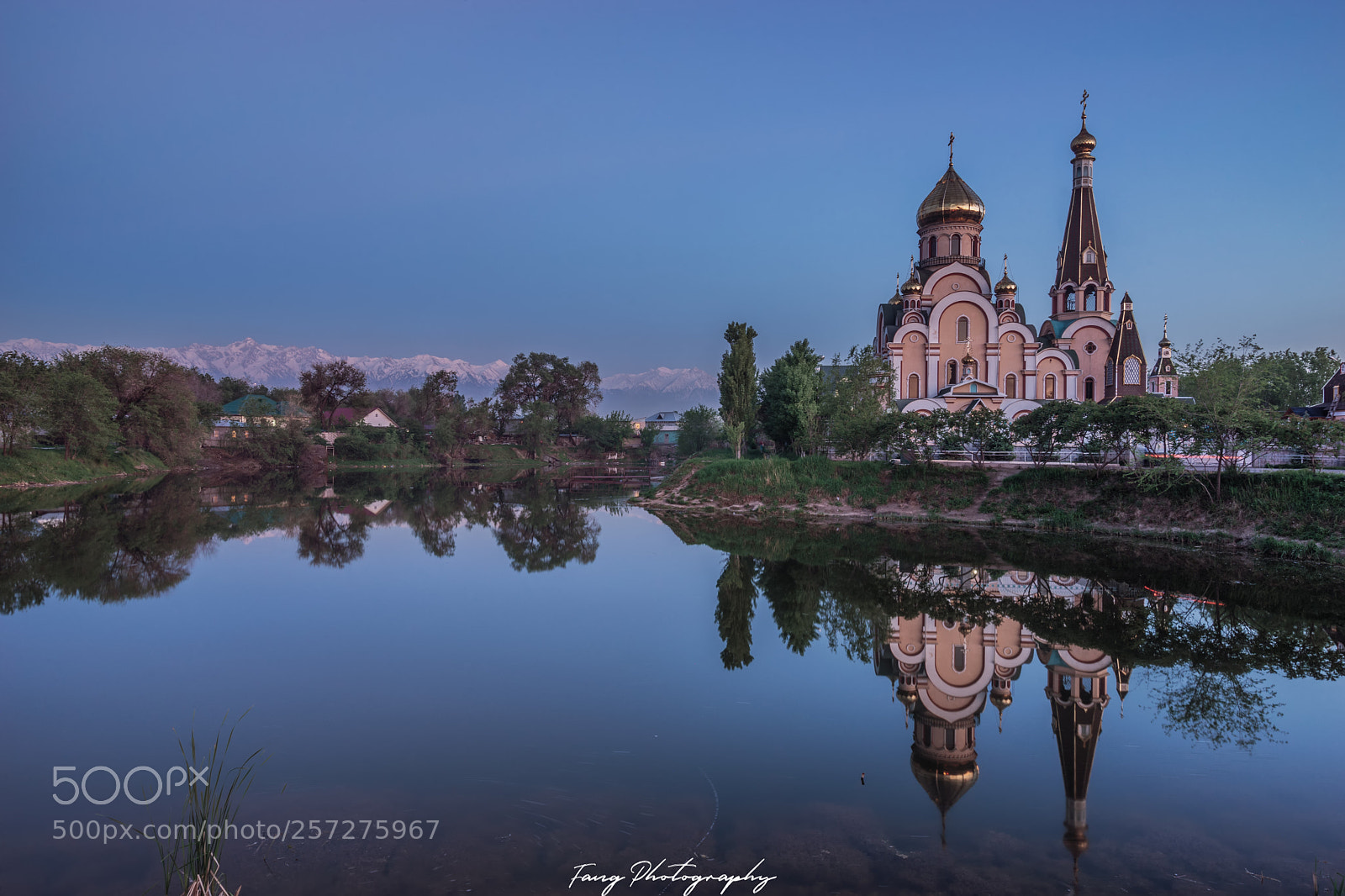Sony a7 II sample photo. The church photography