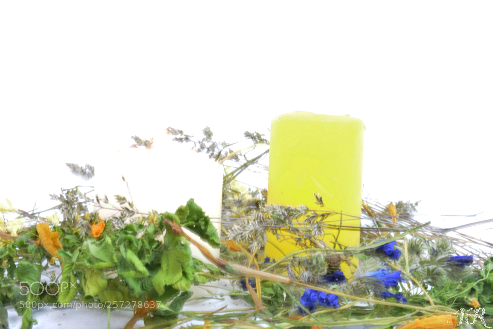 Nikon D5200 sample photo. Color velas aromaticas photography