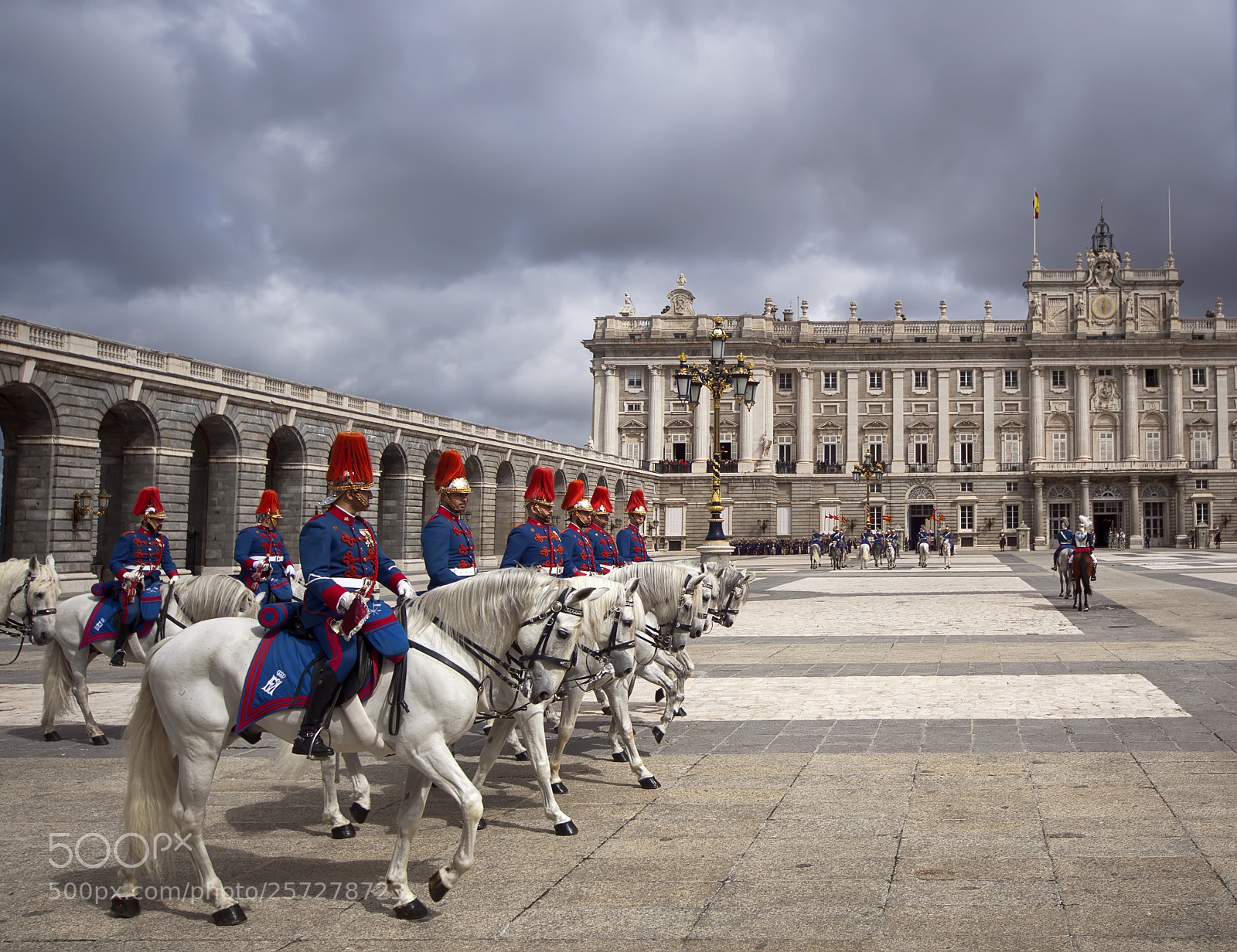Canon EOS 5D Mark II sample photo. Changing of the guard photography