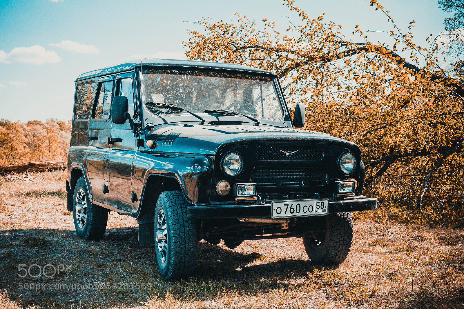 Canon EOS 6D sample photo. Uaz in the field photography