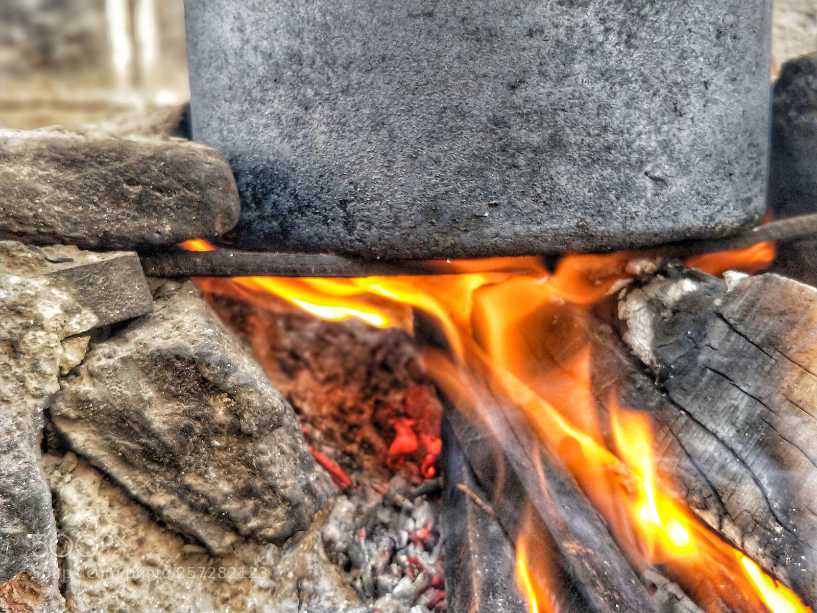 OnePlus 5 sample photo. Fire photography