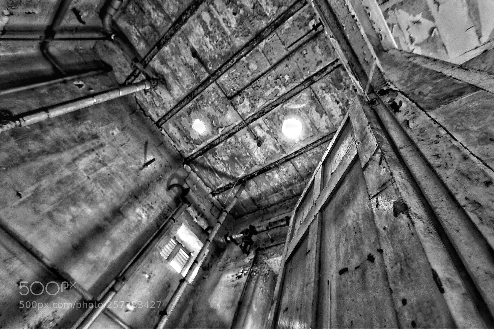 Canon EOS 1000D (EOS Digital Rebel XS / EOS Kiss F) sample photo. Glory hole photography