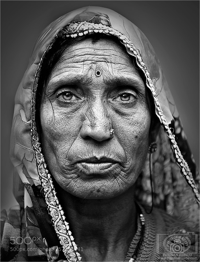 Canon EOS 5D Mark II sample photo. At a glance photography