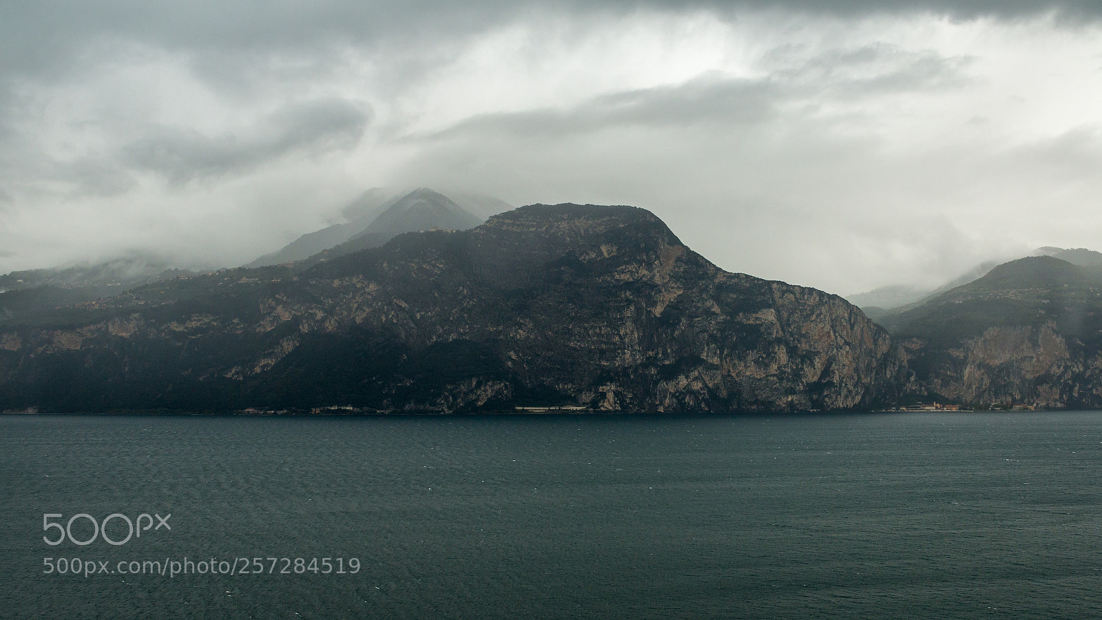Canon EOS 70D sample photo. Rainy day on gardasee photography