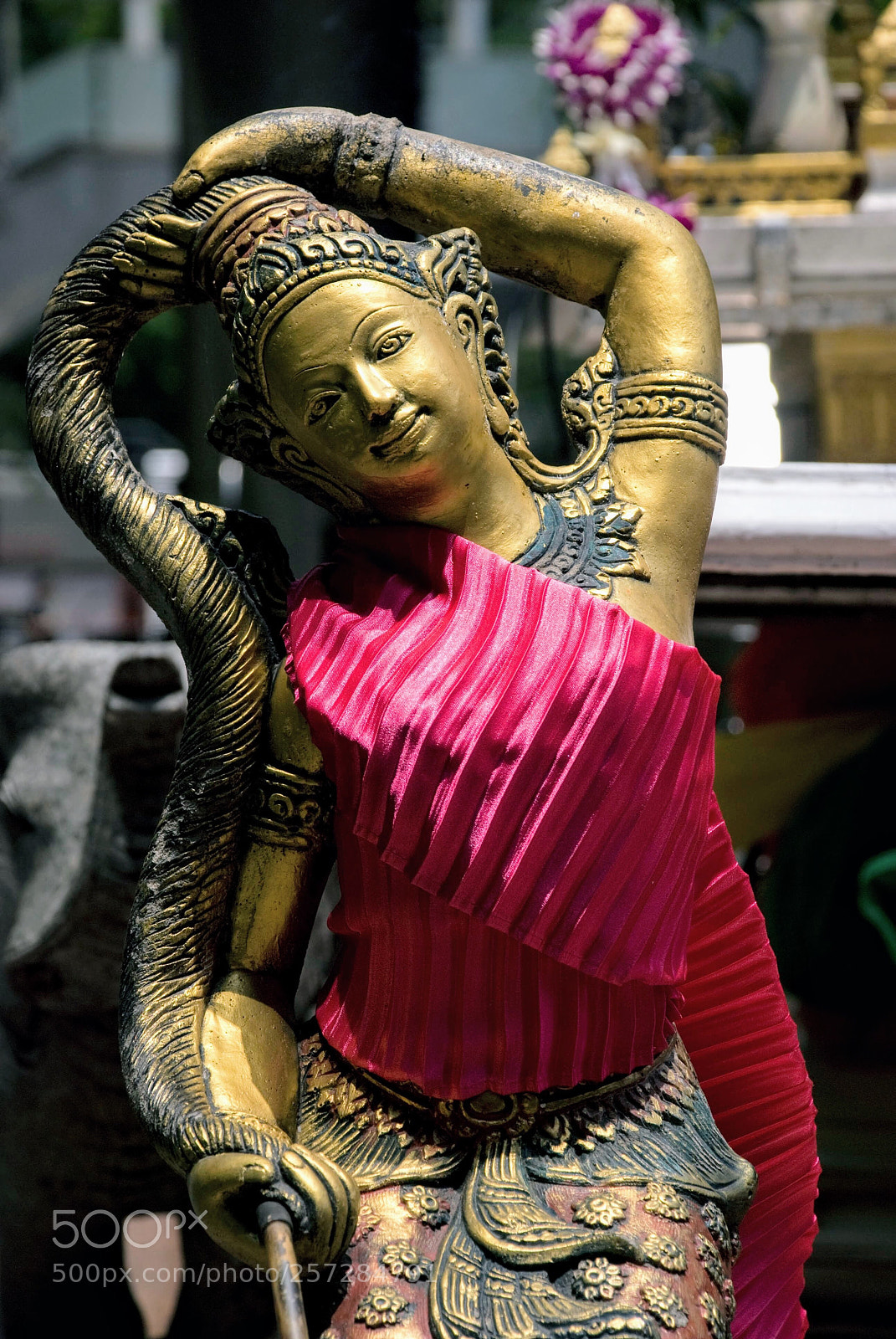 Nikon D80 sample photo. Female buddhist statue photography