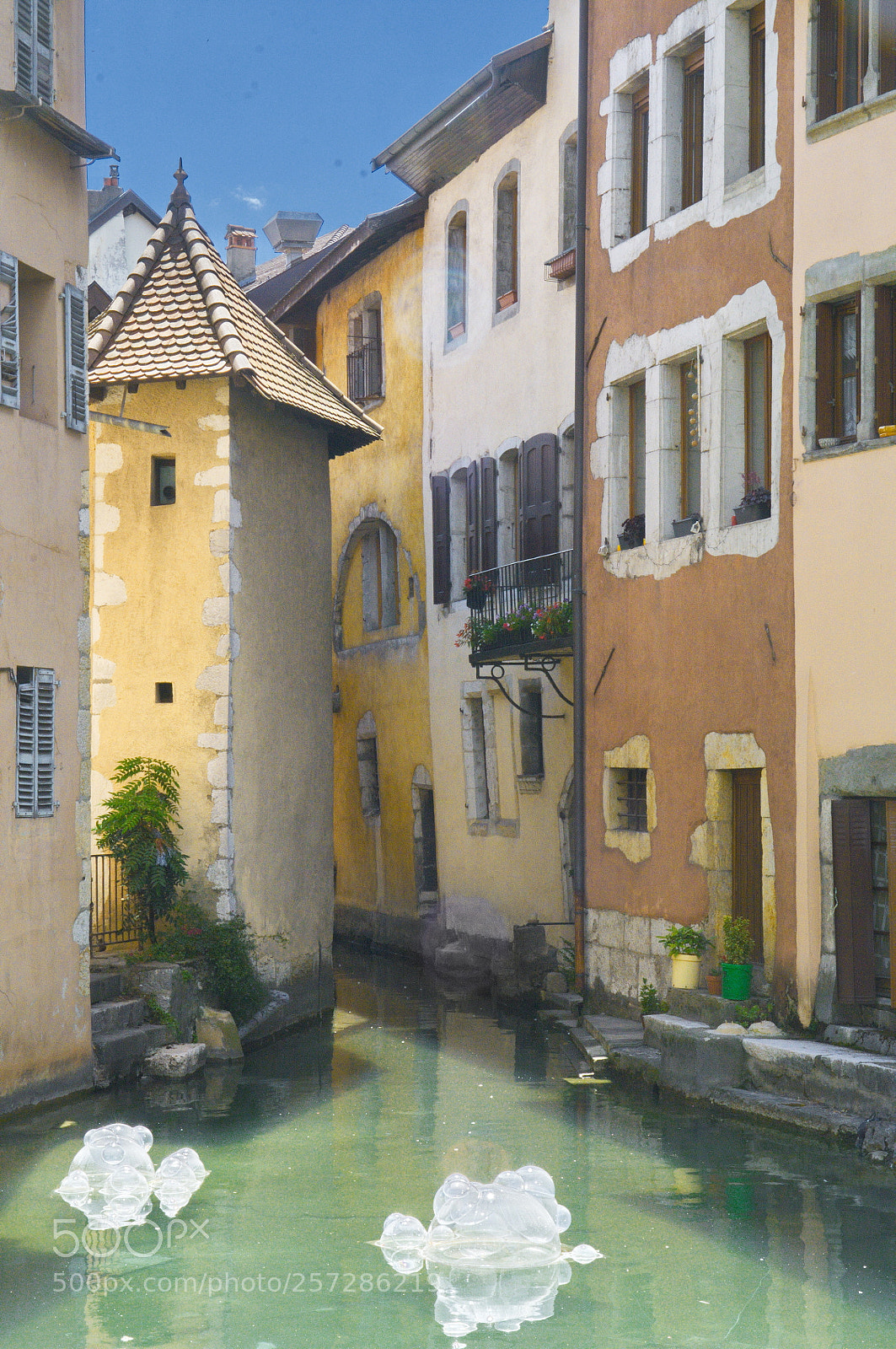 Nikon D300 sample photo. Modern art in annecy photography