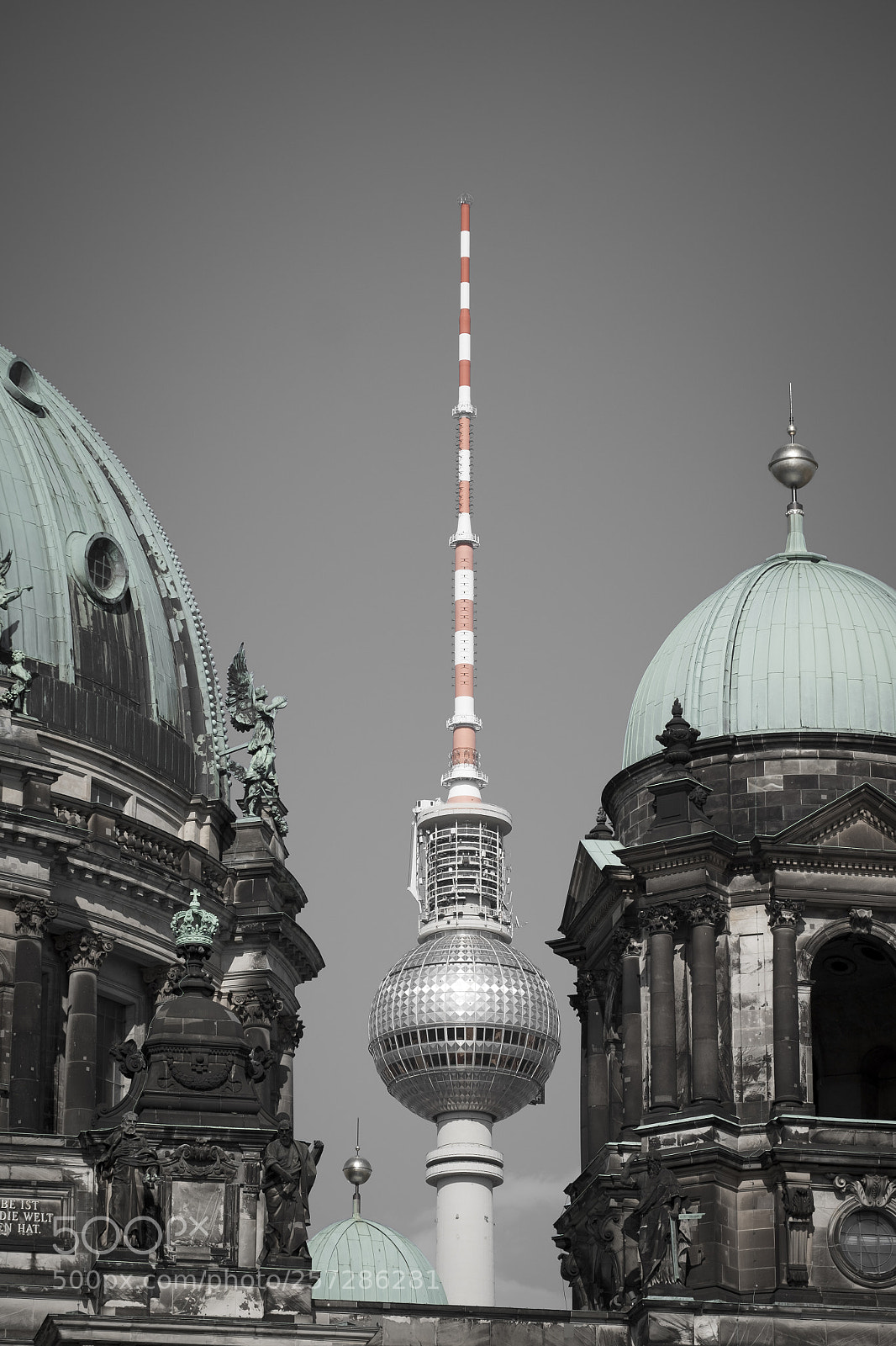 Fujifilm X-T10 sample photo. Berlin famous places photography