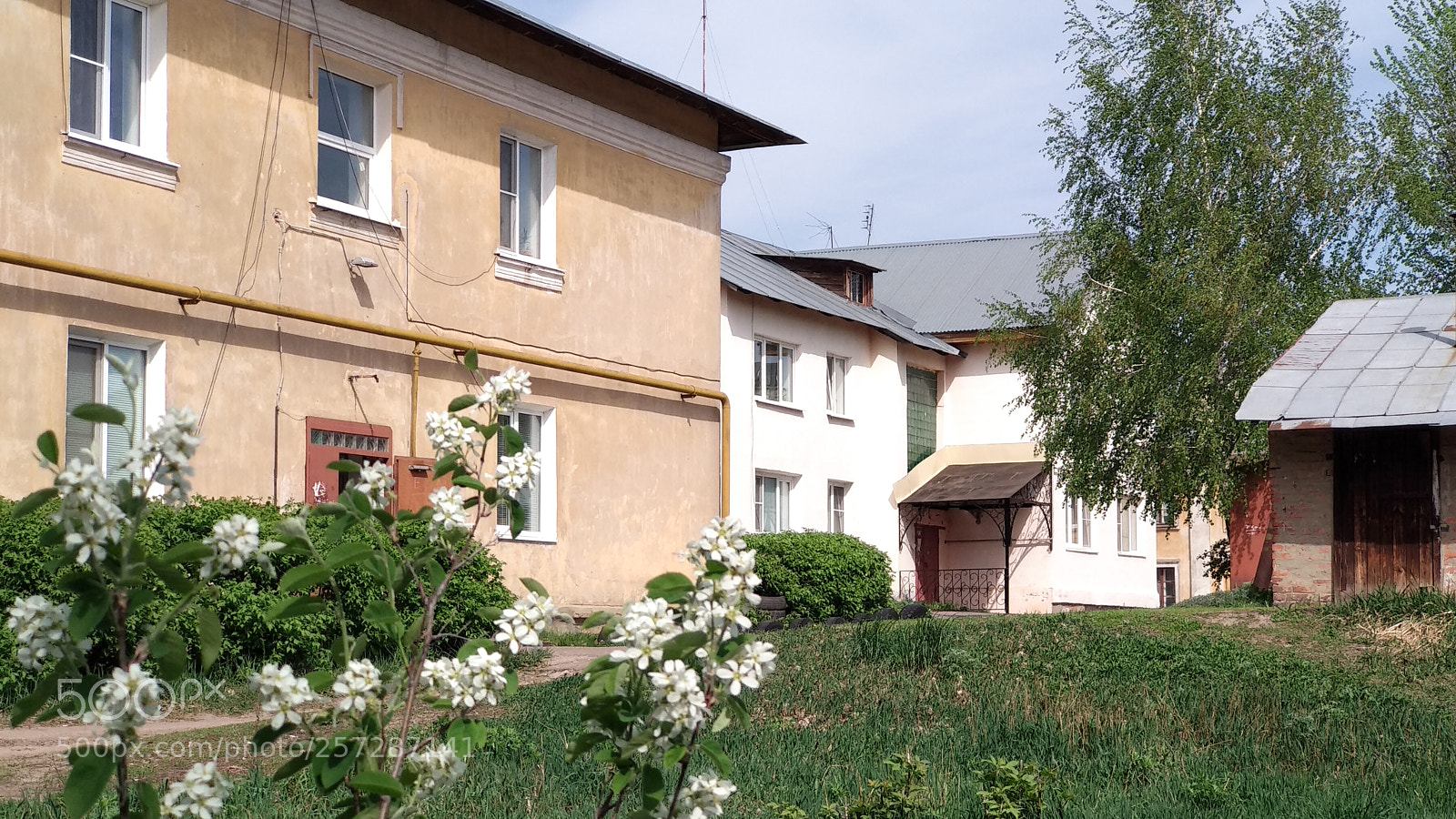 Xiaomi Mi A1 sample photo. Дворик photography