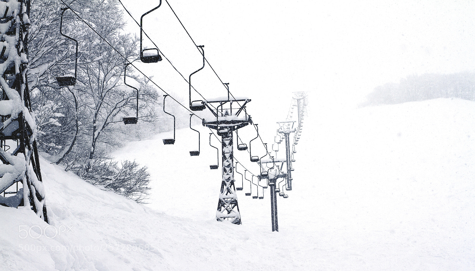 Canon EOS 7D sample photo. Lift photography