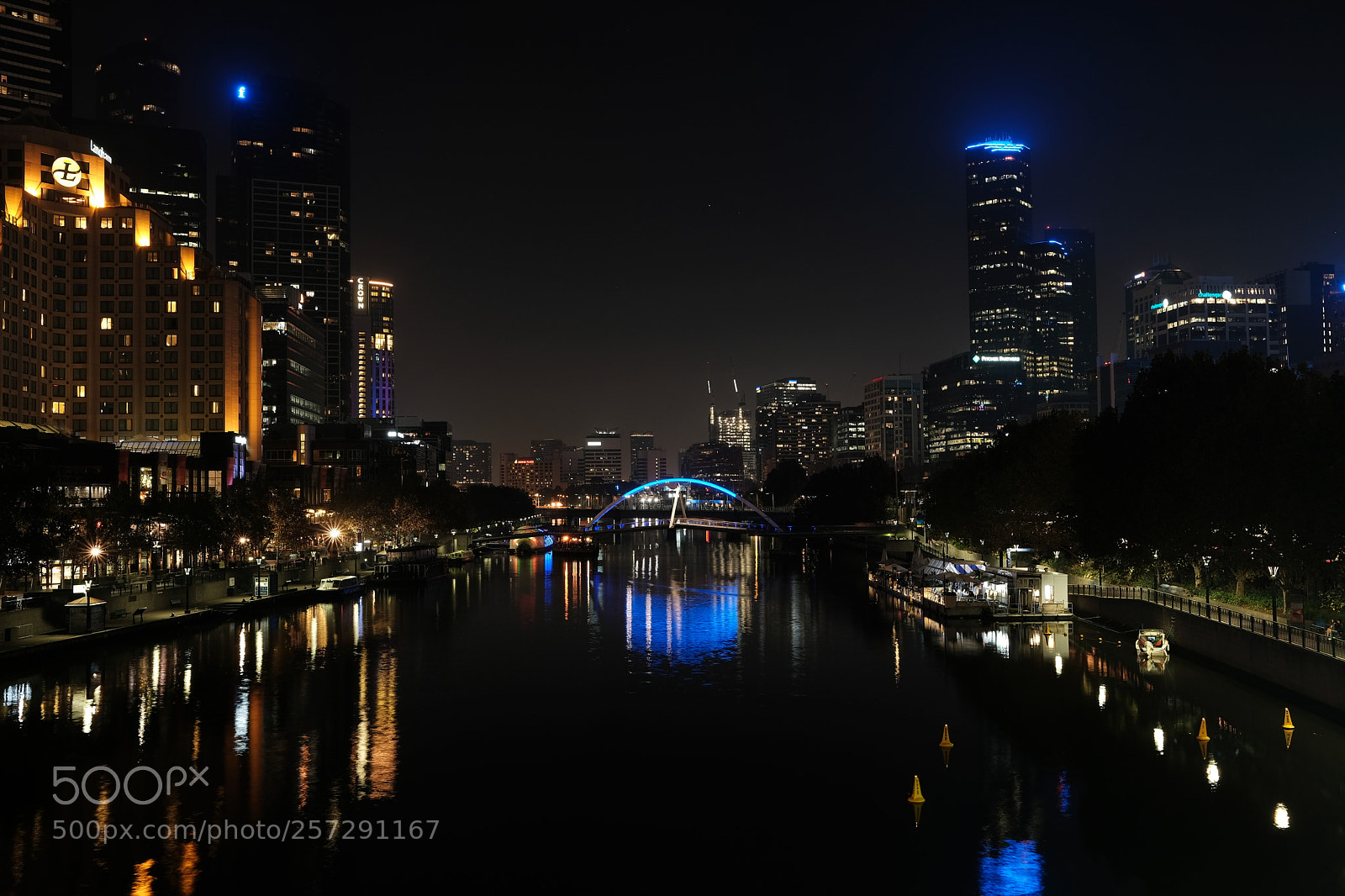 Fujifilm X-Pro2 sample photo. Melbourne at night 2 photography