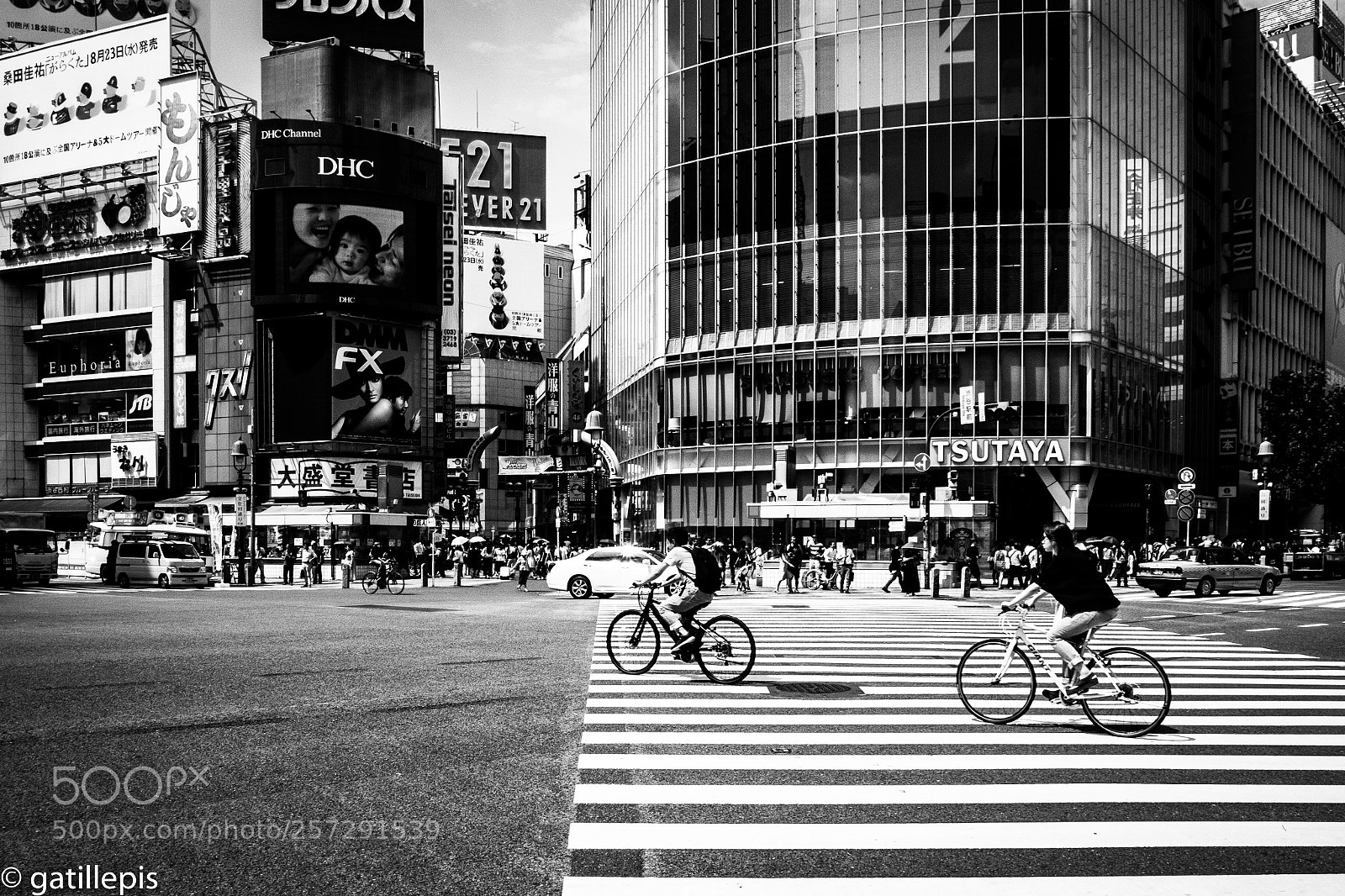 Fujifilm X-T1 sample photo. Shibuya riding photography