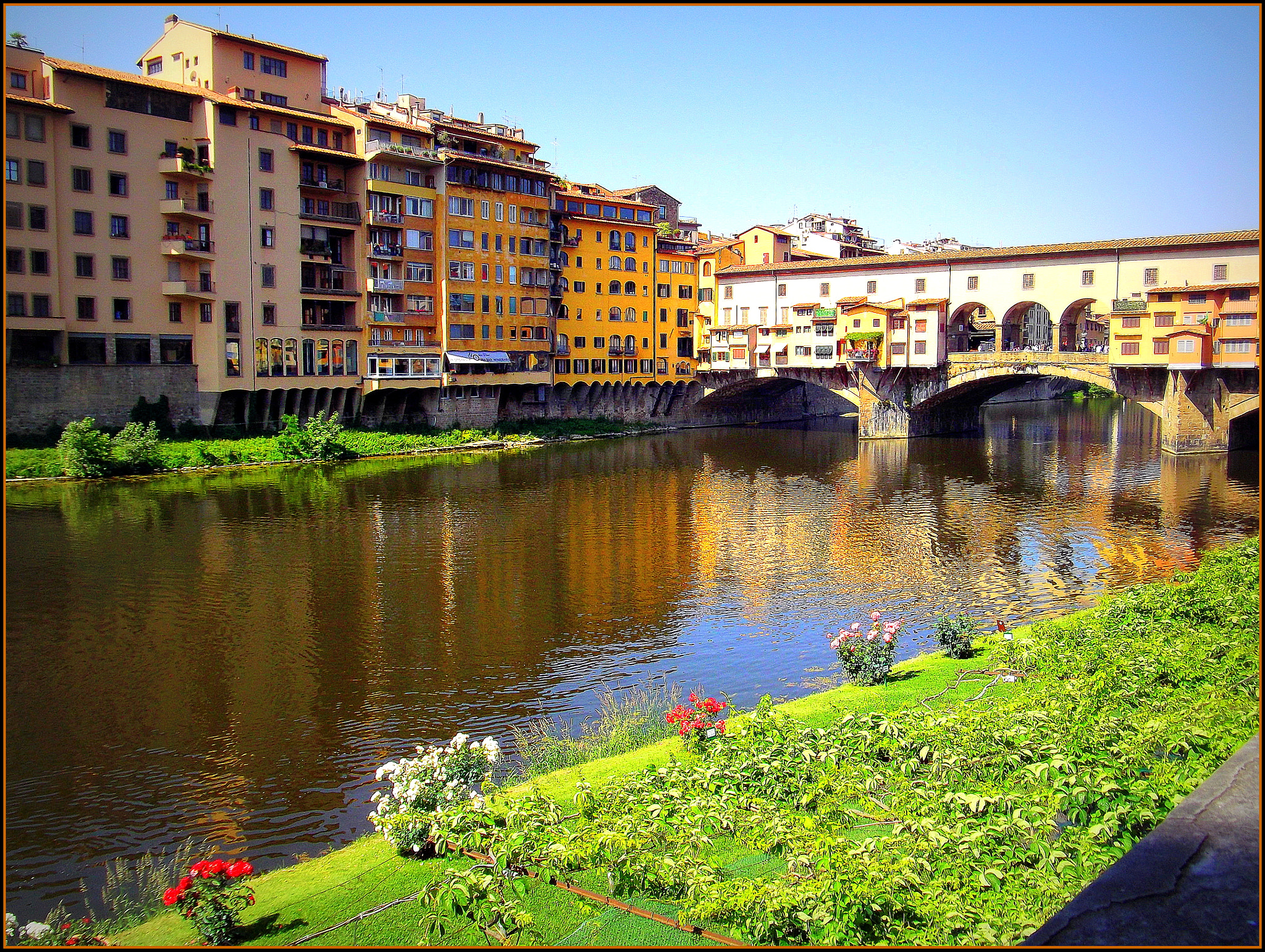 Fujifilm FinePix JX250 sample photo. Bei ricordi a firenze, ponte vecchio a firenze. photography