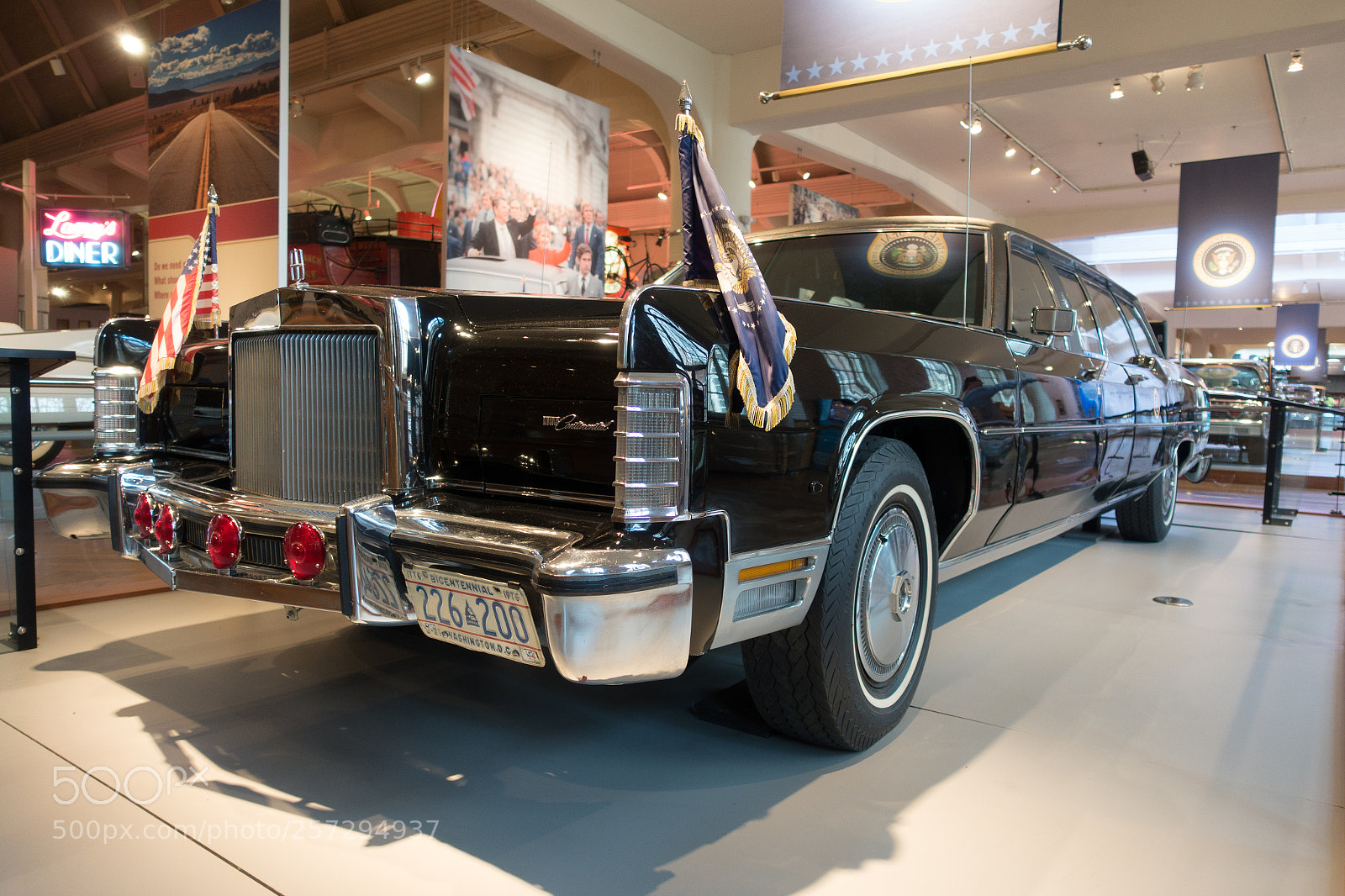 Sony Cyber-shot DSC-RX100 III sample photo. The potus car photography