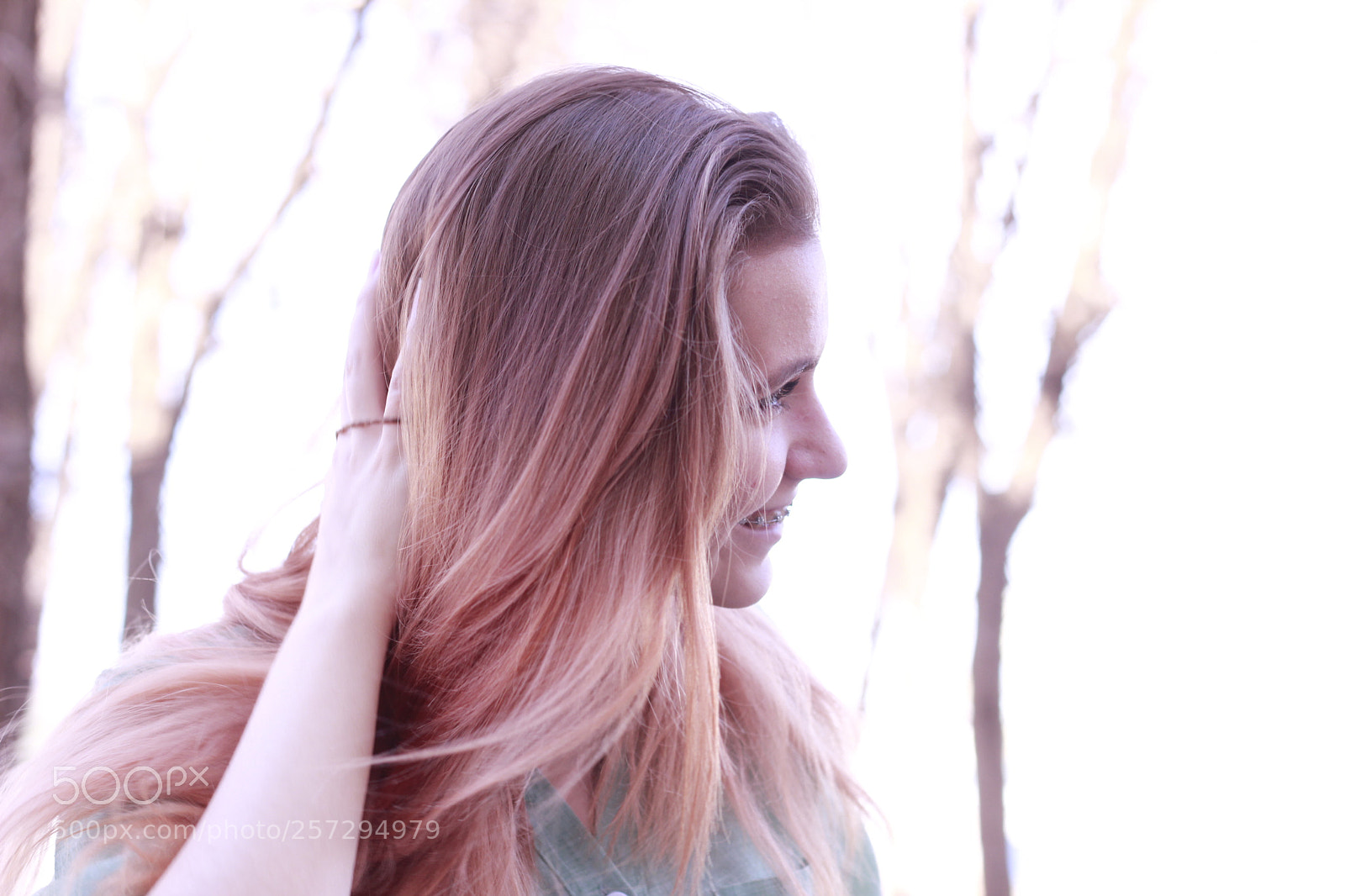 Canon EOS 600D (Rebel EOS T3i / EOS Kiss X5) + Canon EF 50mm F1.8 II sample photo. Человек в естественной среде photography