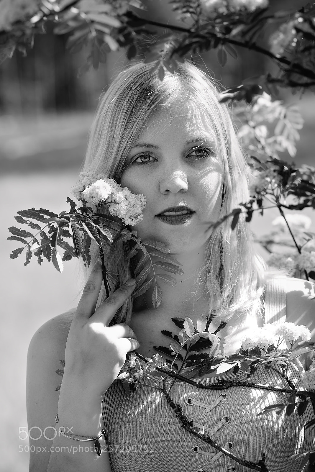 Nikon D750 sample photo. Laura photography