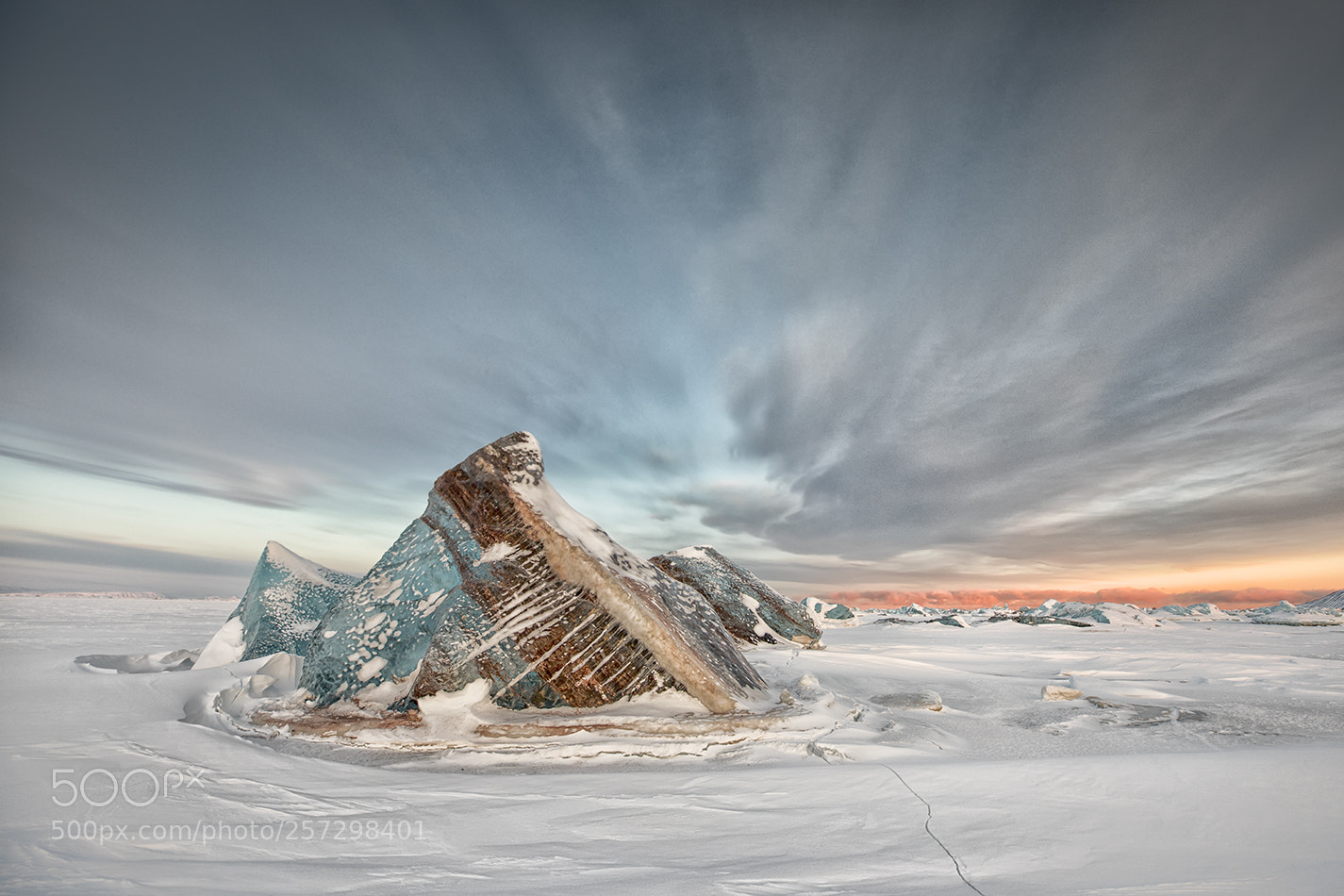 Canon EOS 5D Mark IV sample photo. Iceberg stuck in the photography