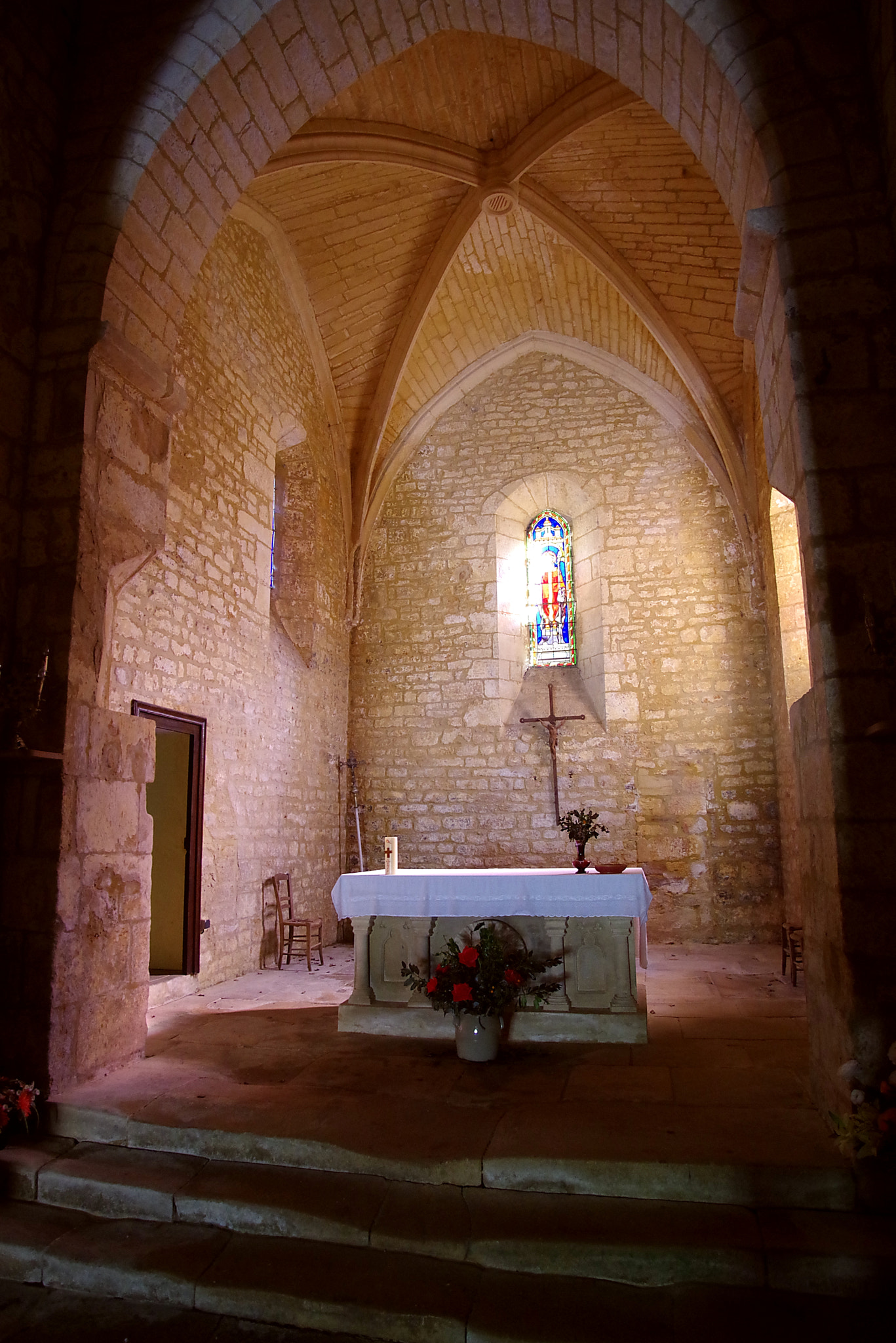 Tokina 19-35mm F3.5-4.5 AF sample photo. St. crepin, st. crepin et carlucet photography