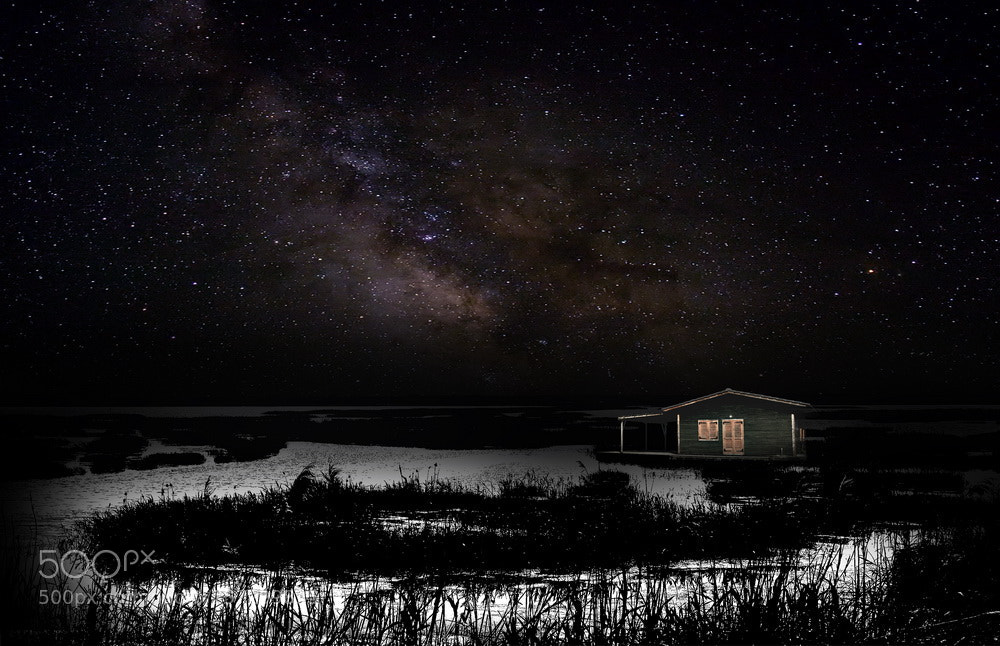 Sony DSC-R1 sample photo. Lagoon in stars photography