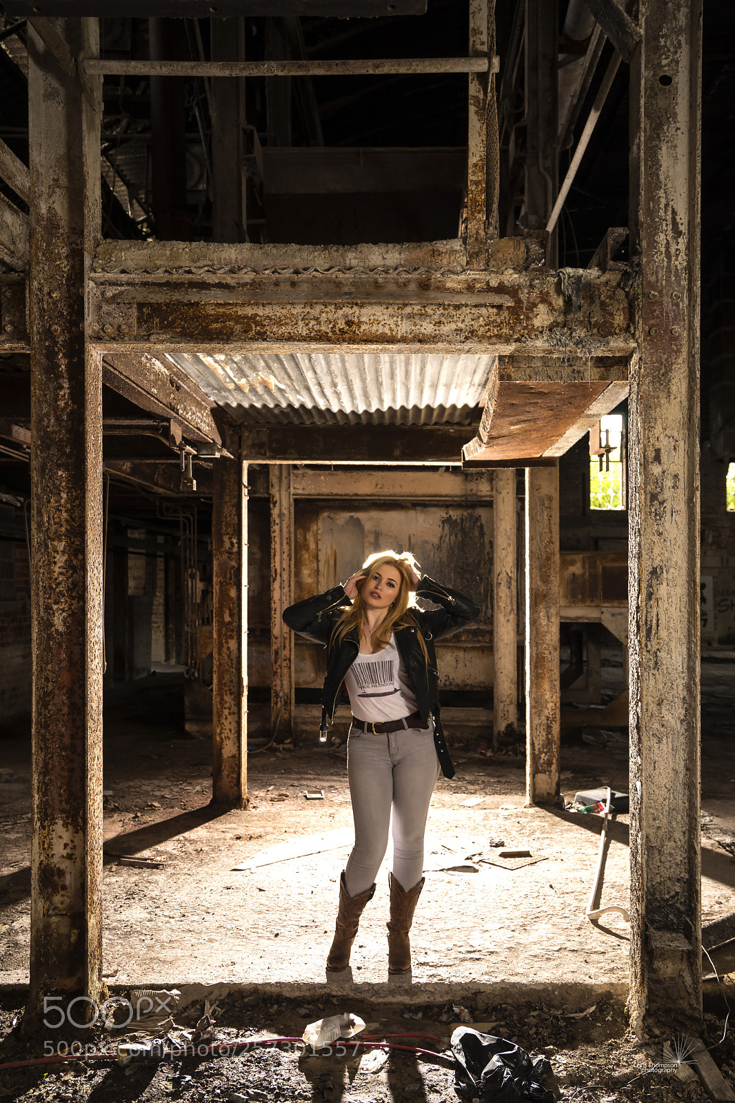 Sony a7 sample photo. Rusty blonde in a photography