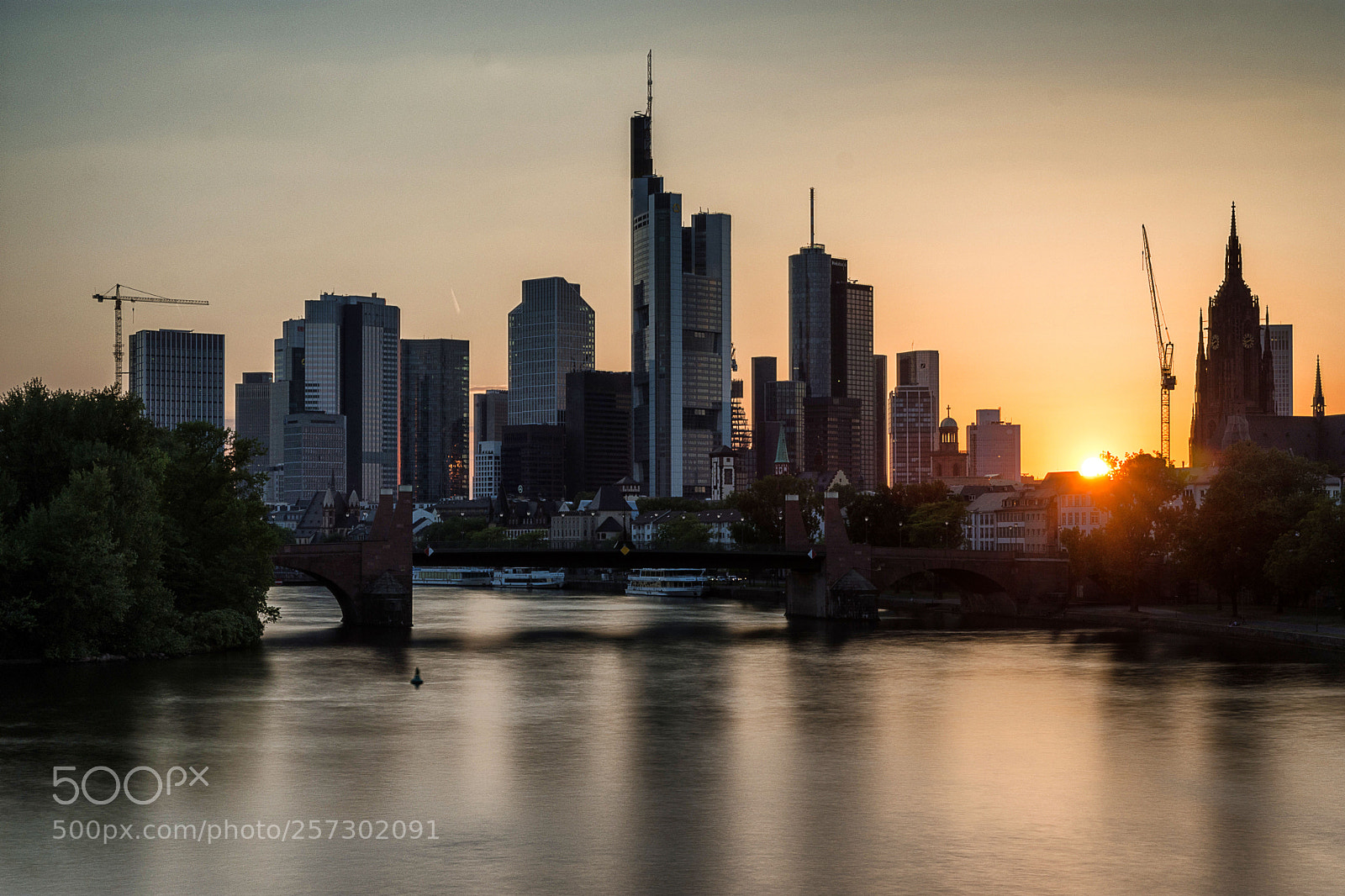 Nikon D7200 sample photo. Frankfurt golden hour photography