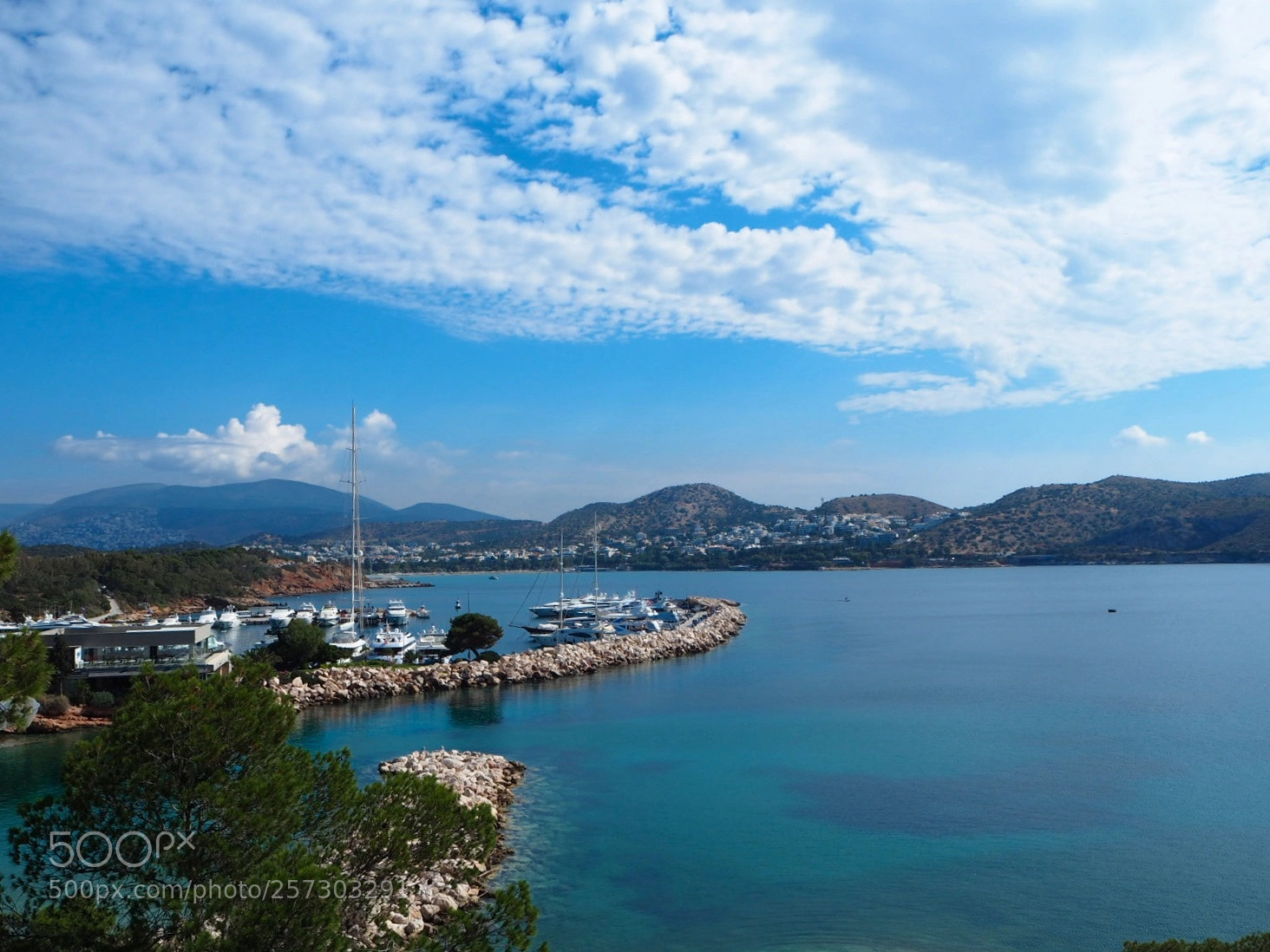 Olympus OM-D E-M10 II sample photo. Lemos, vouliagmeni photography