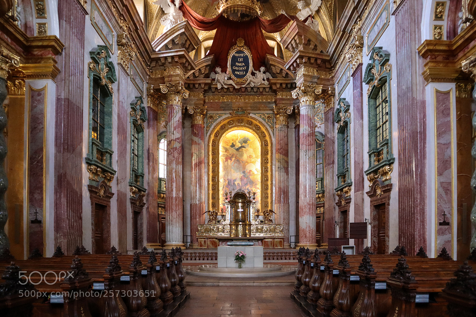 Canon EOS M50 (EOS Kiss M) sample photo. Vienna: jesuit church photography