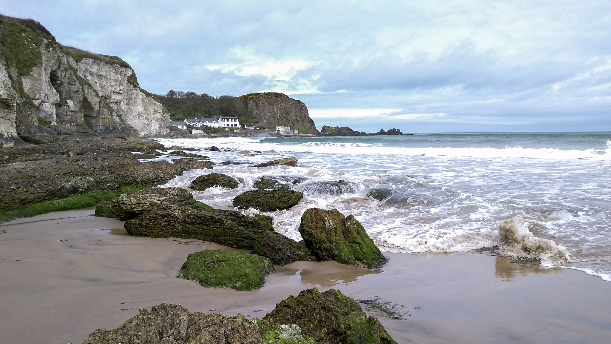 Motorola Moto G (5S) sample photo. Breaking waves at whitepark bay photography