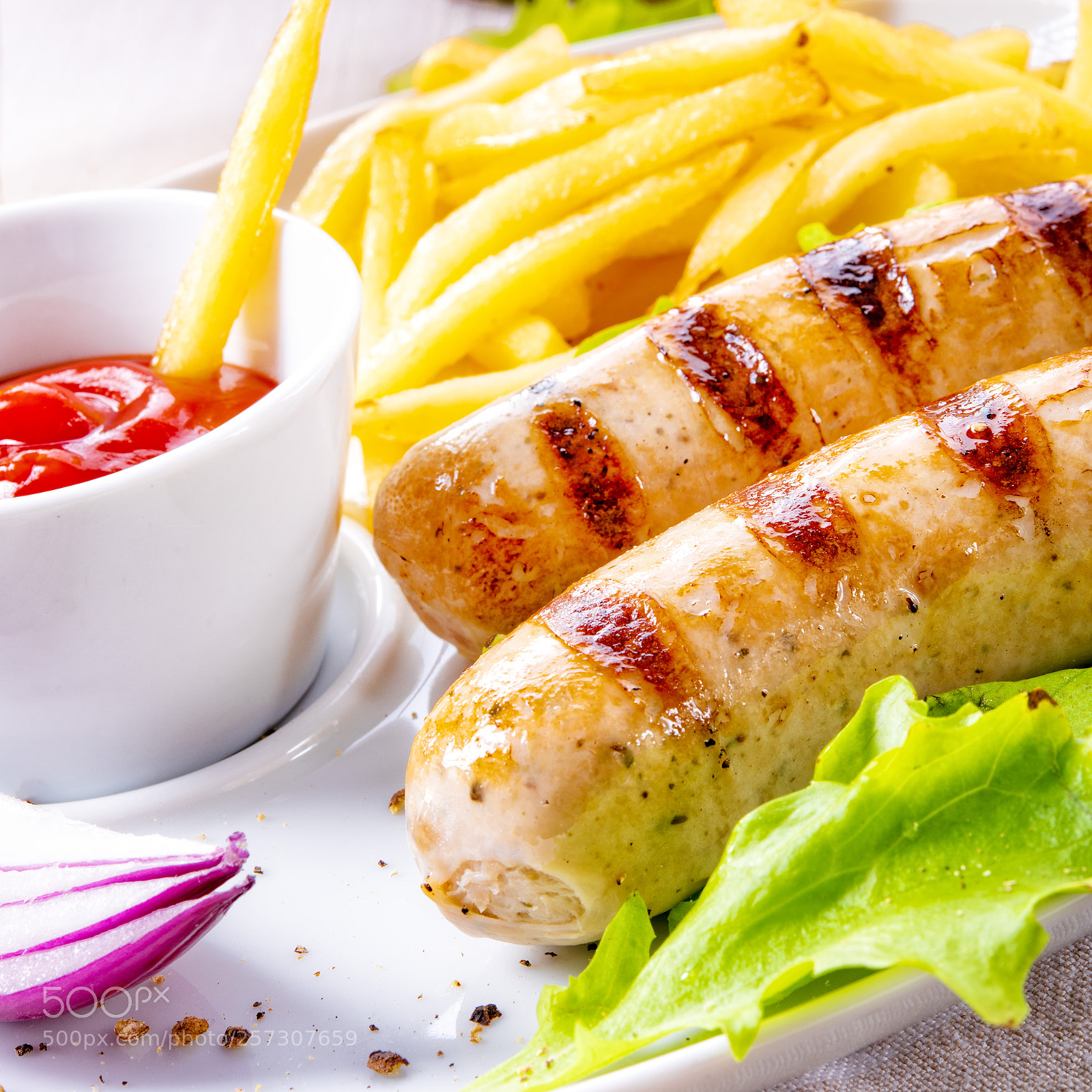 Nikon D810 sample photo. Grilled bratwurst with chips photography