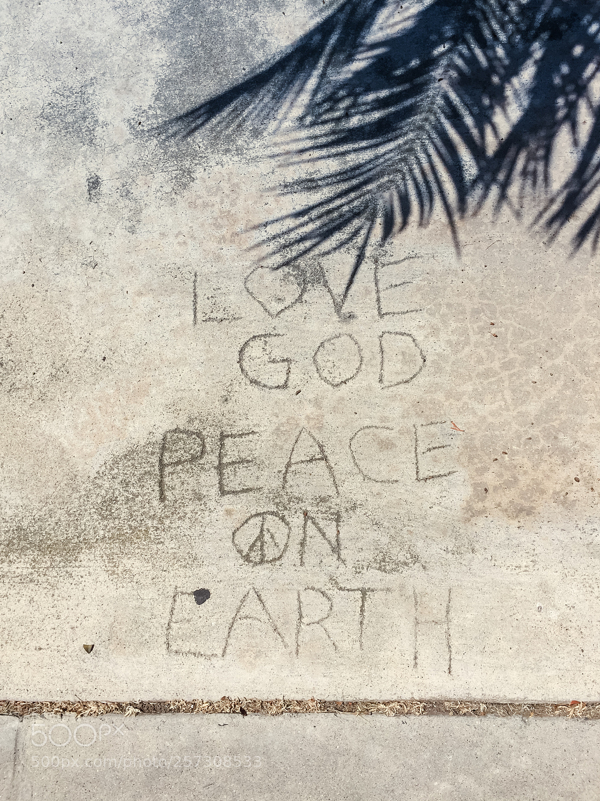 Apple iPhone 6 sample photo. La pavement photography