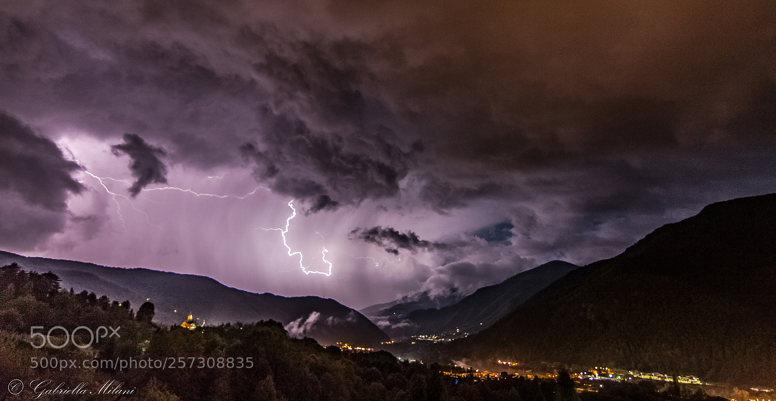 Canon EOS 70D sample photo. Lightning photography