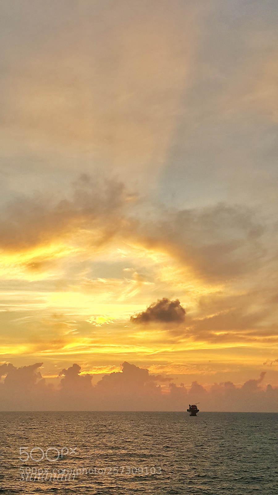 Samsung Galaxy Note4 sample photo. Golden our photography