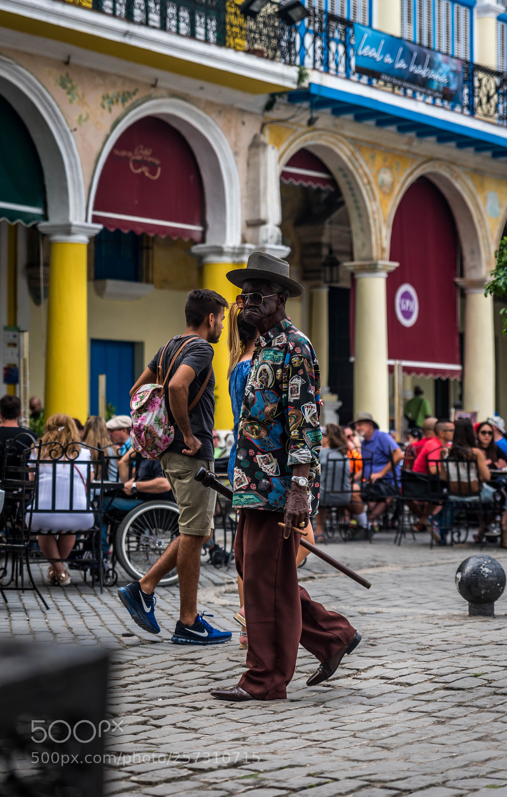 Nikon D810 sample photo. Old man havana photography