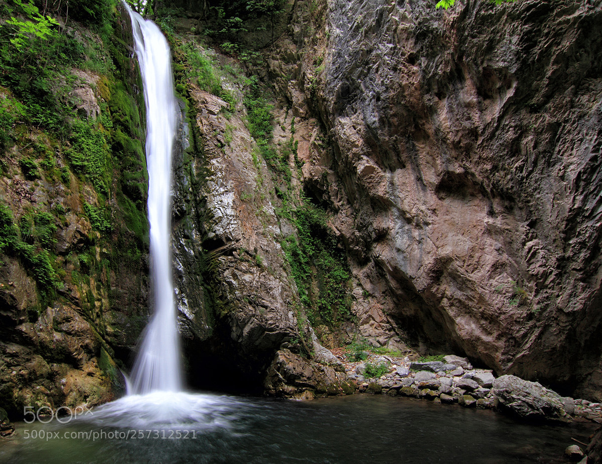 Canon EOS 7D sample photo. Cascade kounoupitsa photography