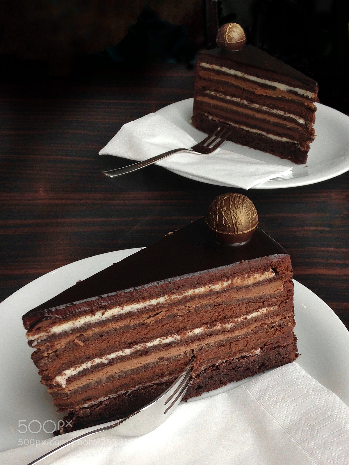 Apple iPhone 5c sample photo. Chocolate cake photography