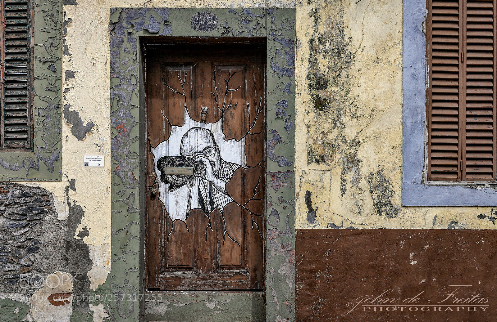 Canon EOS 5D Mark II sample photo. Arte de portas abertas photography