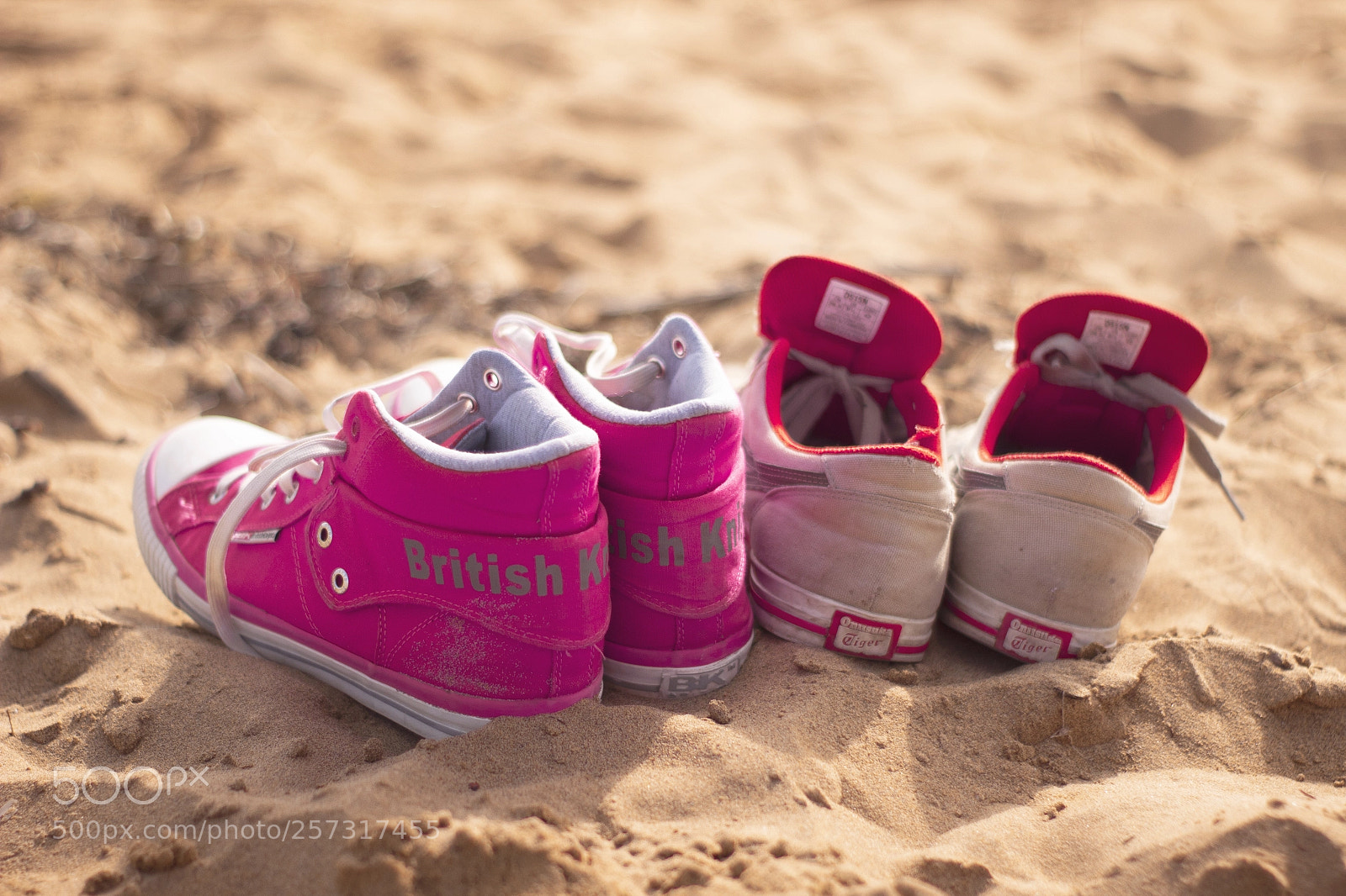 Canon EOS 1300D (EOS Rebel T6 / EOS Kiss X80) sample photo. Scarpe photography