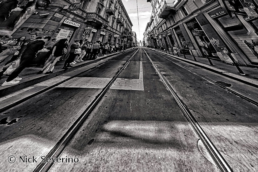 Sony a7R sample photo. Perspective distortion photography